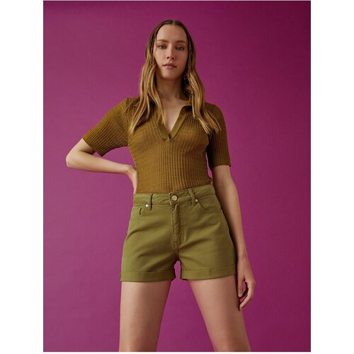 Koton shorts - green - normal waist Slike