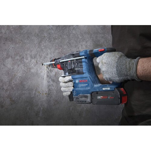 Bosch akumulatorski elektro-pneumatski čekić za bu&amp;scaron;enje sa onechuck gbh 18V-22 x 0611924100 Slike