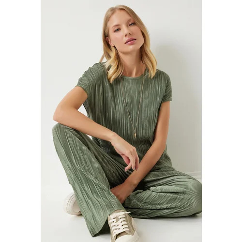  Women's Green Pleated Casual Blouse Trousers Set