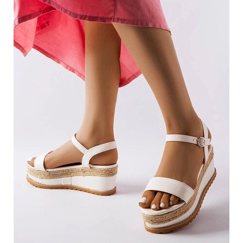 D/CEO Yellow sandals Dolores Cene