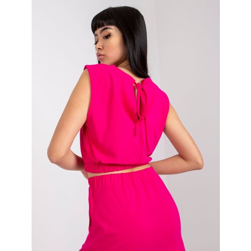 Fashion Hunters &amp;lt;p&amp;gt;The model is in the XS / S photo. Model height 178 cm, weight 58 kg. Hips 90 cm, waist 62 cm, chest 82 cm. Slike