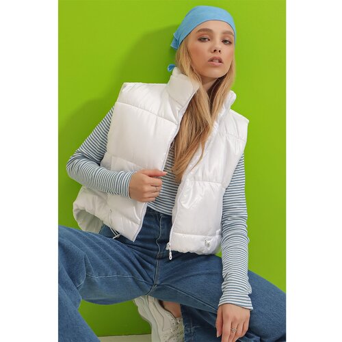 Trend Ala&amp;ccedil;atı Stili Women&amp;#039;s White Stand Collar Double Pockets Full Filled Waist Adjustable Inflatable Vest Slike