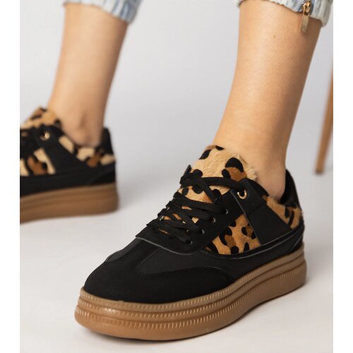 Gemre Black sneakers with leopard print detail Meril Cene