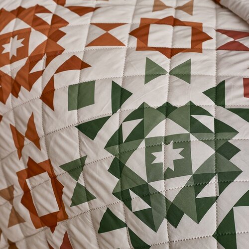 Catherine Lansfield Bež pre&amp;scaron;ito pregrinjalo 220x230 cm Autumn Patchwork Geo &amp;ndash; Slike