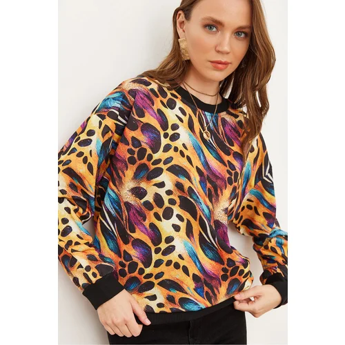 Olalook Women's Colorful Leopard Basic Soft Texture Casual Sweatshirt