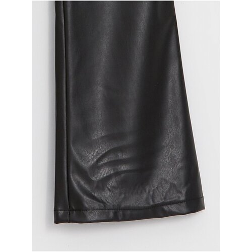 LC Waikiki Girls&amp;#039; Leather-Look Pants with Elastic Waist. Slike