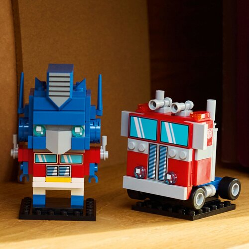 Lego BrickHeadz - Optimus Prajm (40803) Slike