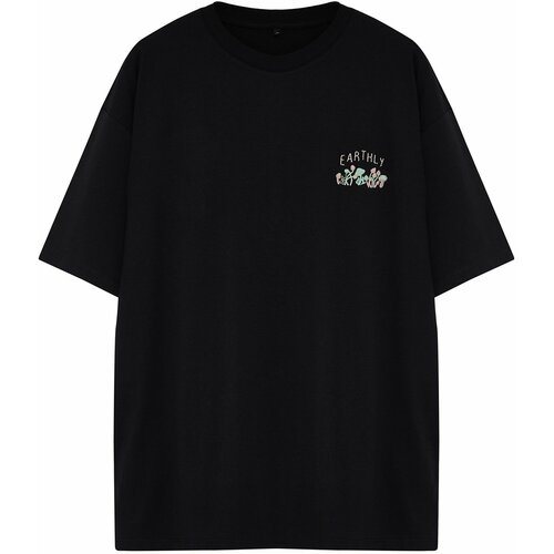Trendyol Plus Size Men's Black Relaxed/Comfortable Cut Mushroom Embroidery 100% Cotton T-Shirt Cene