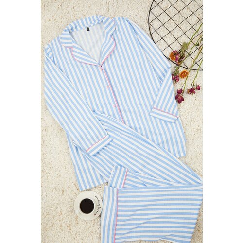 Trendyol Curve Blue Striped Piping Shirt Collar Knitted Pajamas Set Slike