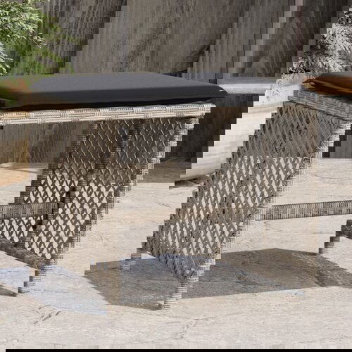 VidaXL Vrtni taburei s jastucima 4 kom 41x41x36 cm od poliratana Slike