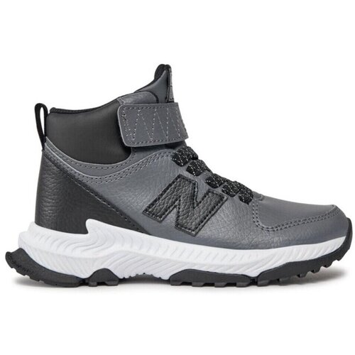 New Balance PT800TG3 Siva Slike