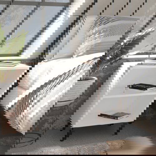VidaXL Noćni ormarići s metalnim nogama 2 kom bijeli 40 x 30 x 50 cm Slike