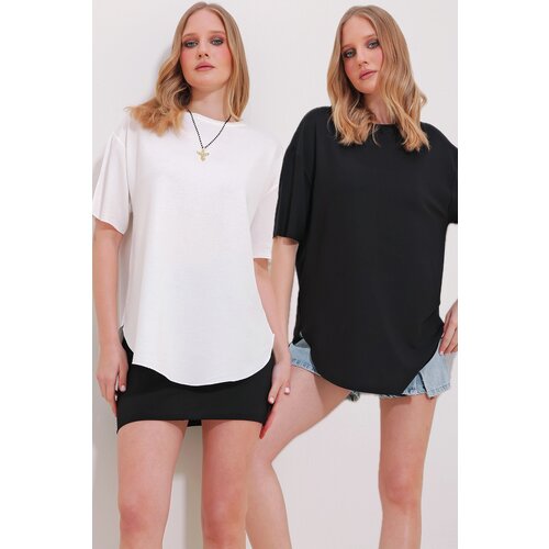 Trend Alaçatı Stili Women's Black and White Crew Neck 2-Pack Oval Cut Modal T-Shirt Cene