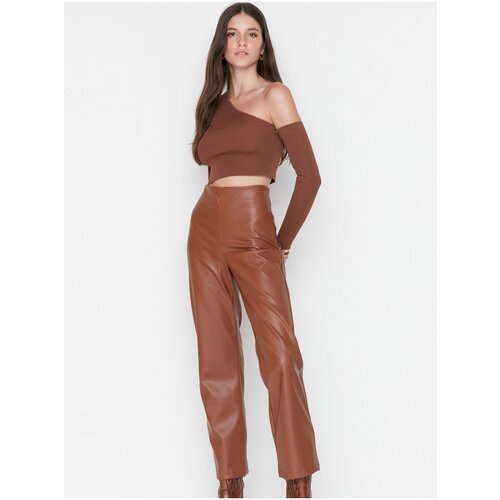 Trendyol Brown women&amp;#039;s faux leather trousers - Women Slike