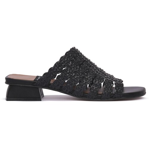 Angel Alarcon Sandali &amp;amp; Odprti čevlji TRENZADO NEGRO Črna Slike