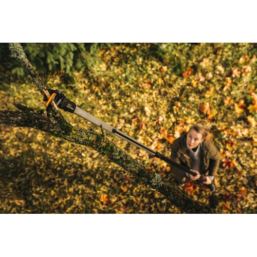 Fiskars Teleskopski alat SJEKAČ 2400-4000MM UPX86 Slike