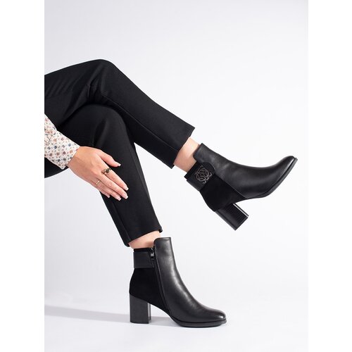 Shelvt Black ankle boots with a decorative stripe Cene