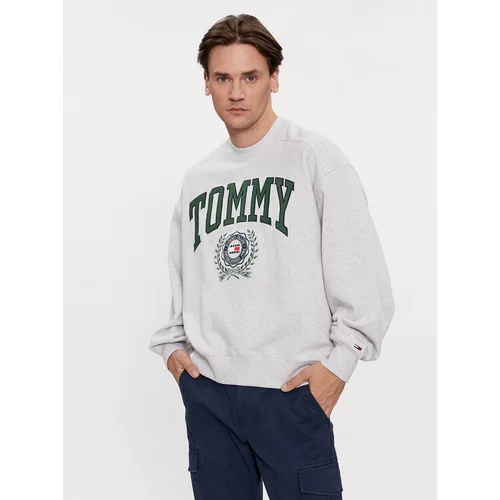 Tommy Jeans Jopa College Graphic DM0DM16804 Siva Boxy Fit