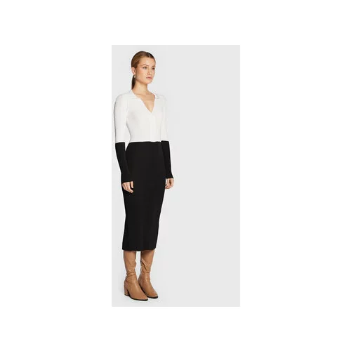 Remain Pletena obleka Joy LS Knit RM1512 Črna Slim Fit