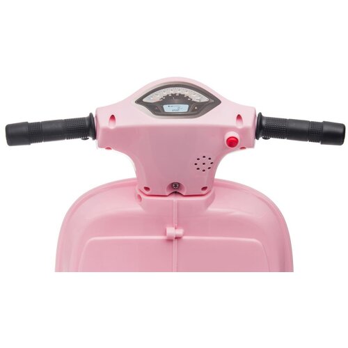 Skuter Vespa na akumulator - puder rozi Slike
