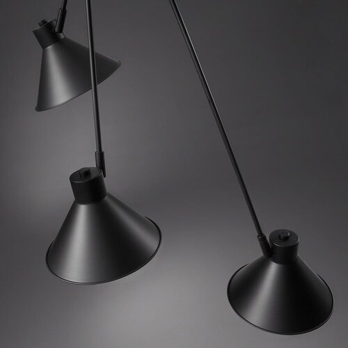 Kave Home črna stropna svetilka 80x80 cm dione &amp;ndash; Slike