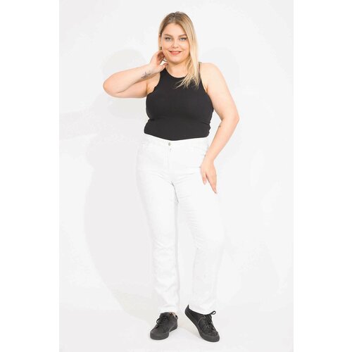 Şans Women's White Large Size Belt Braided Lycra 5 Pocket Jeans Cene