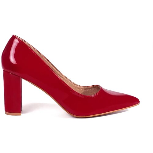 SEASTAR Elegant lacquered pumps on a heel Cene