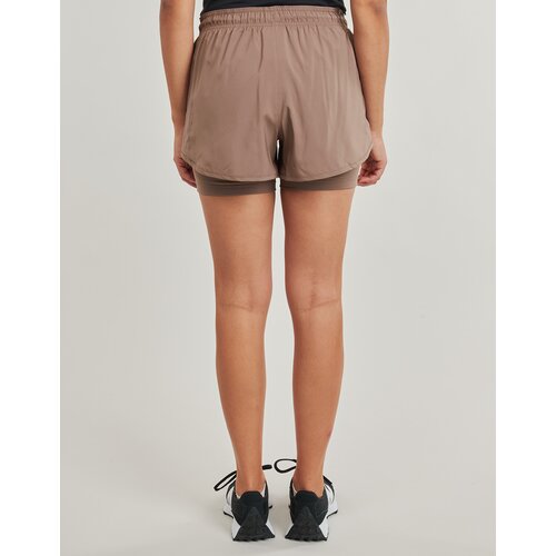 New Balance Kratke hlače & Bermuda SPORT ESSENTIALS 2-IN-1 SHORT Kostanjeva Cene