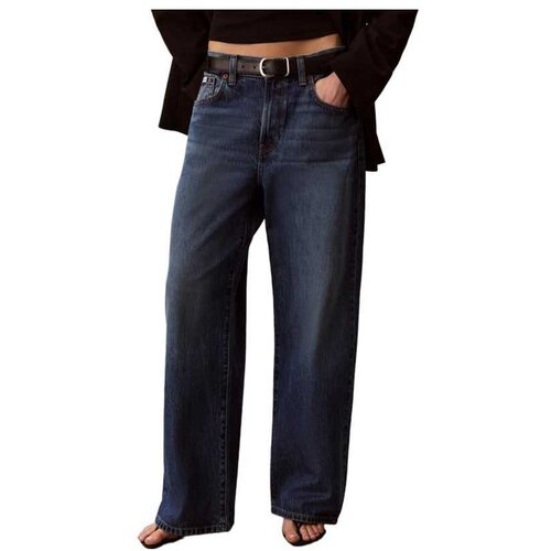 Calvin Klein &amp;Scaron;iroke ženske farmerke Slike