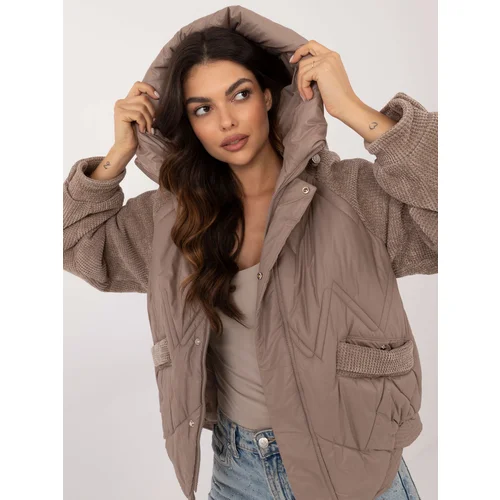 Fashion Hunters Light brown quilted interseason jacket with pockets