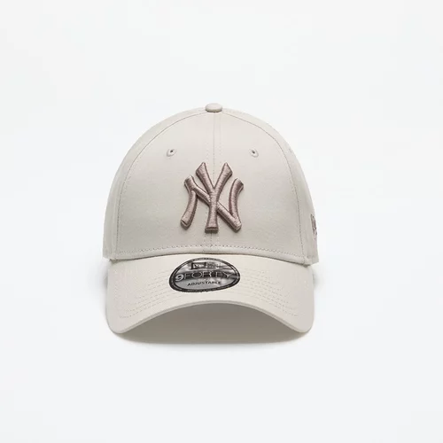 New Era New York Yankees 9Forty Strapback Stone/ Ash Brown