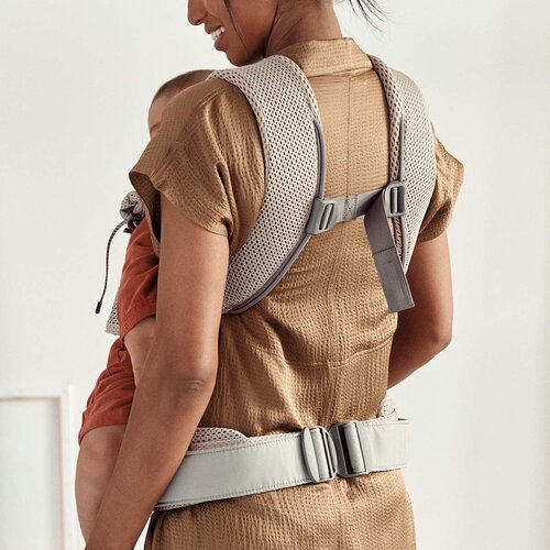 BabyBj&amp;ouml;rn&amp;reg; ergonomska nosilka one air mesh grey beige Slike