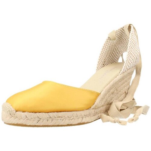 Clara Duran VALENRASCD Gold Slike
