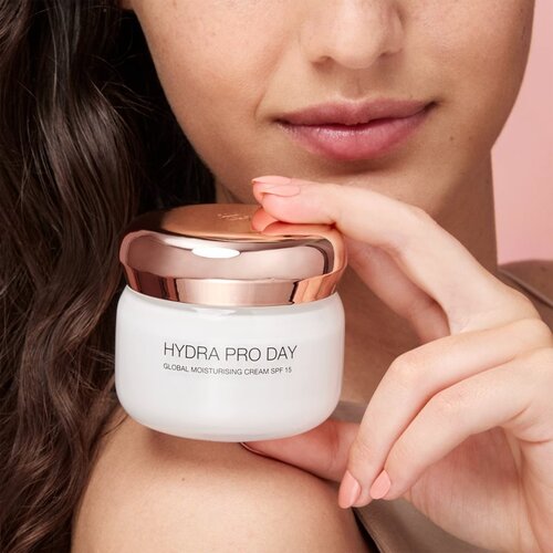 KIKO Milano Hydra Pro Day krema za intenzivnu hidrataciju s hijaluronskom kiselinom SPF 15 50 ml Slike