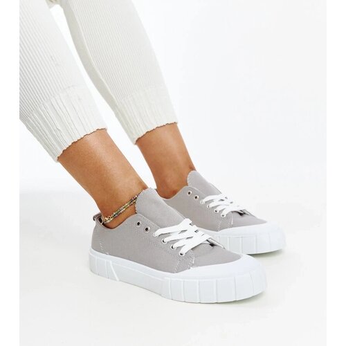 D/CEO Black trainers Beat Slike
