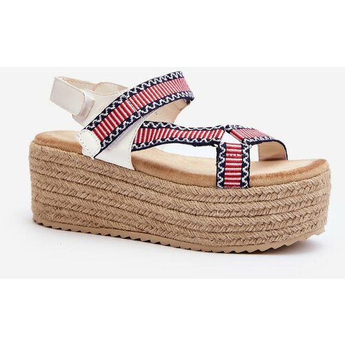 Kesi Women's sandals with a braided solid sole, white Luminea Slike