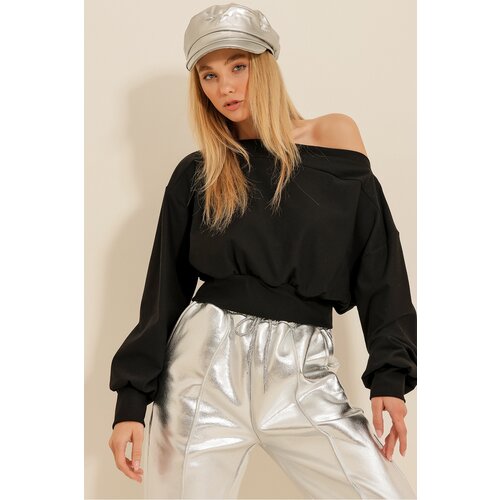 Trend Alaçatı Stili Women's Black Boat Neck Self-Textured Crop Sweatshirt Cene