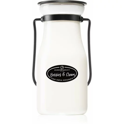 Milkhouse Candle Co. Creamery Berries & Cream dišeča sveča Milkbottle 227 g
