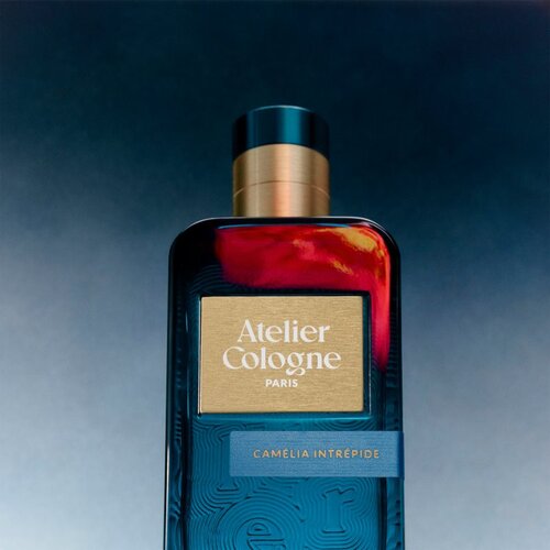 Atelier Cologne Cam&amp;eacute;lia Intr&amp;eacute;pide parfemska voda uniseks 30 ml Slike