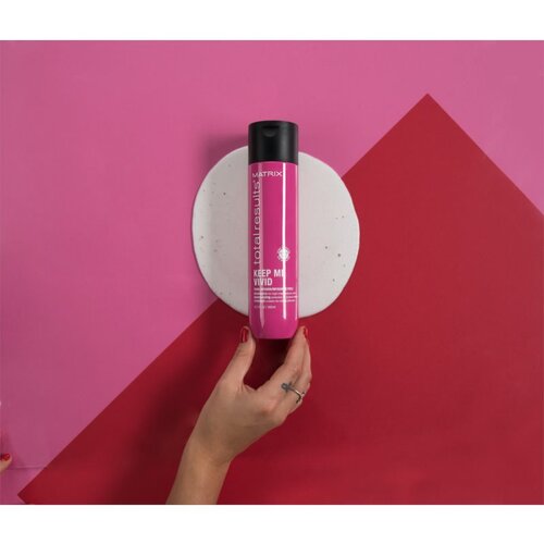 MATRIX total results keep me vivid &amp;scaron;ampon 300ml Slike