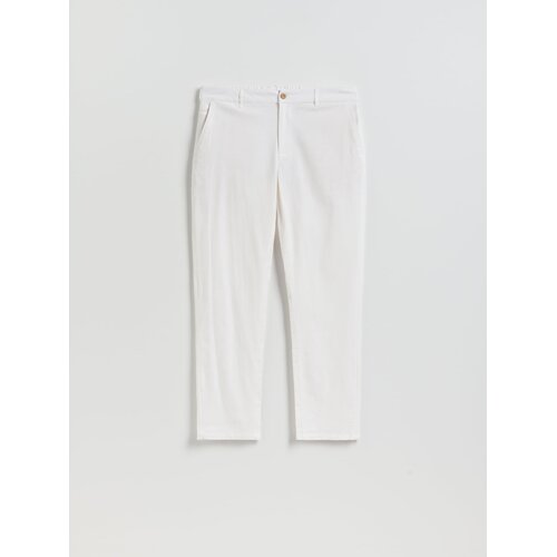 Reserved Chino slim hlače s mje&scaron;avinom lana - bijela Cijene