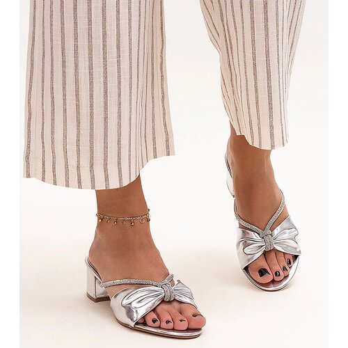 Gemre Anbrani rhinestone embellished block heel mules Cene