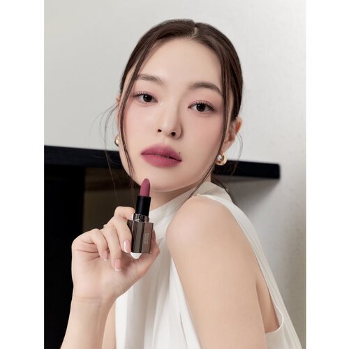MUZIGAE MANSION Moodwear Blur Lipstick mat vlažilna &amp;scaron;minka odtenek 007 Hippy 4 g Slike