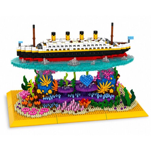  Construction Bricks Titanic Ship on a Coral Reef 3892 pcs. Slike