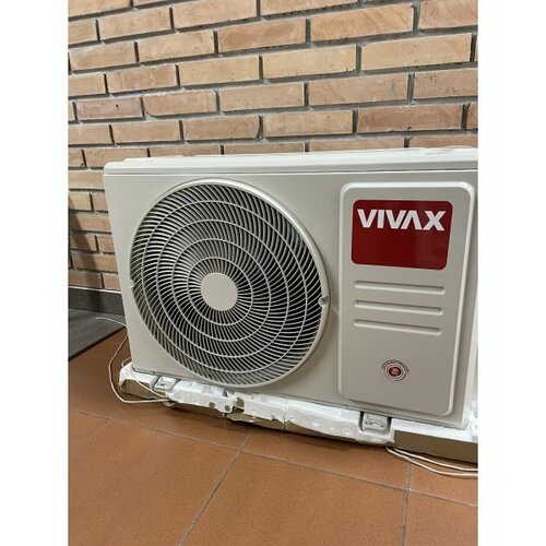 Vivax ACP-18CH50AEQls bela R32 inverter outlet Slike