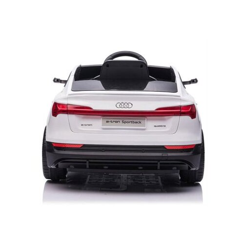  Audi e-tron Sportback dečiji auto na baterije 2206 beli Slike