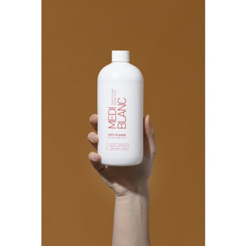 MEDIBLANC Anti-plaque ustna voda proti zobnim oblogam 500 ml Slike