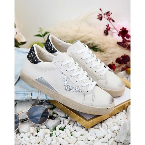 Resti Women's sporty sneakers with embellishments Ginn Cene