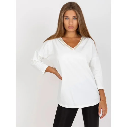 Fashion Hunters Ecru casual blouse with 3/4 sleeves RUE PARIS