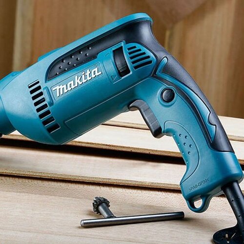 Makita elektronska udarna HP1640K, 2 brzine/680W/13mm/0-2800 obr/kofer bu&amp;scaron;ilica Slike